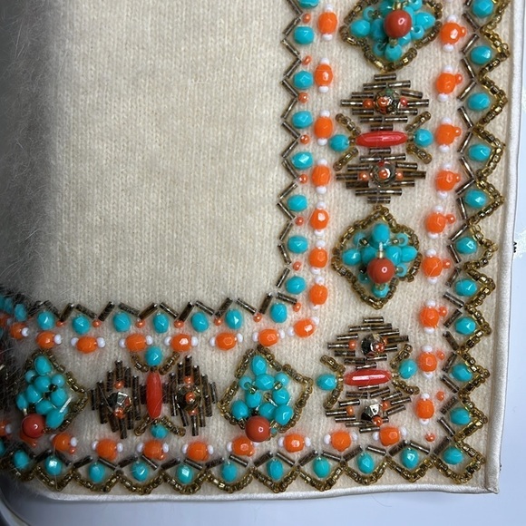 Elsie Tu Hong Kong Sz M Soft Wool Beaded Fully Lined Cardigan Sweater with Belt - Picture 4 of 14